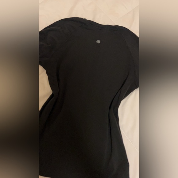 Lululemon swiftly tech crop length short sleeve black size 6 - Picture 4 of 7